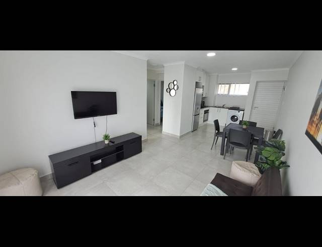 2 BEDROOM APARTMENT RENTED IN HAYFIELDS